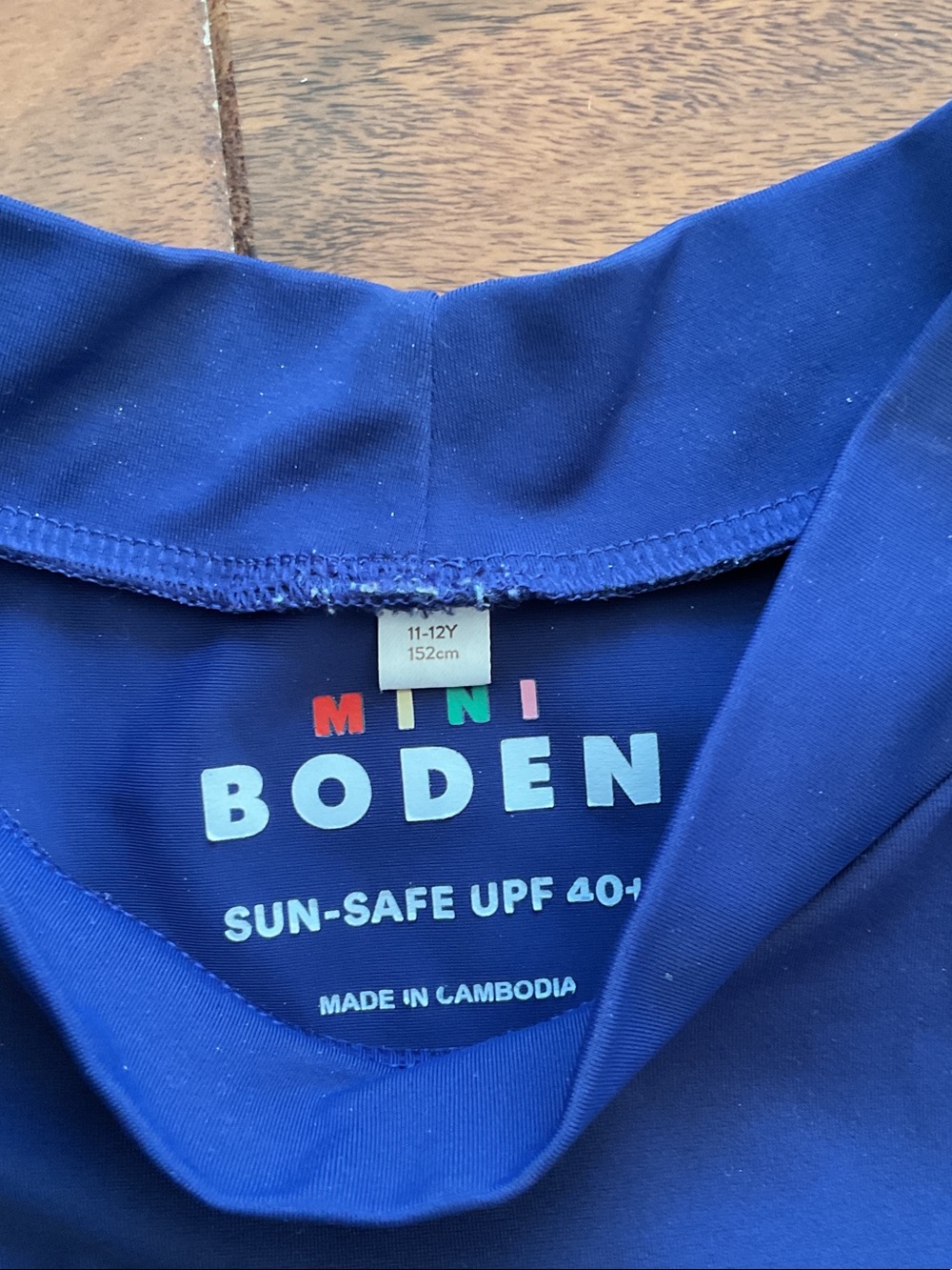 Indispensable Mini Boden Turtle Rash Guard Swim Set - Picture 2 of 4